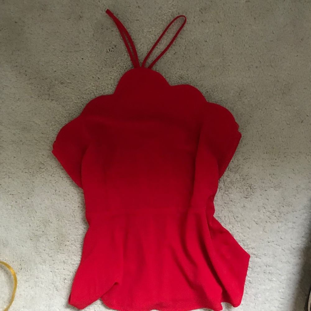 Red Scallop Top